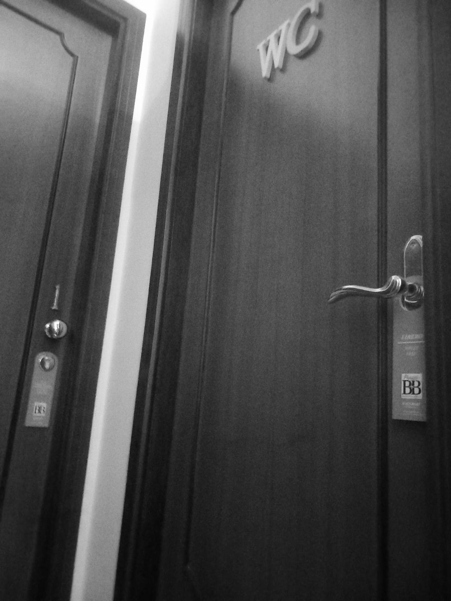 Bed and Breakfast Wast-Host By Michelangelo Васто Экстерьер фото