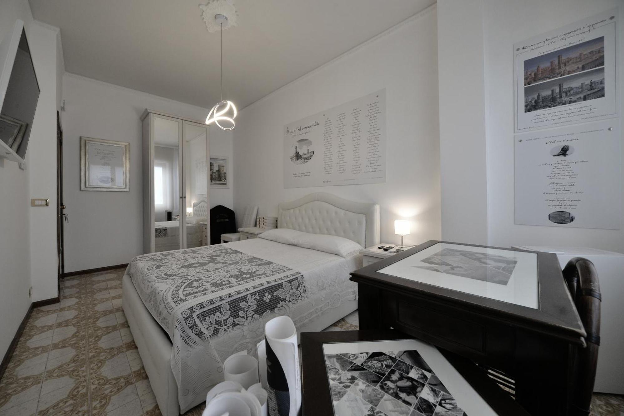 Bed and Breakfast Wast-Host By Michelangelo Васто Номер фото